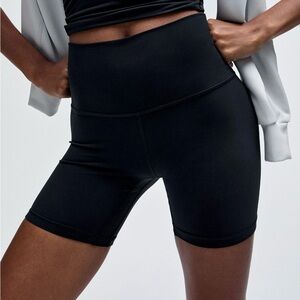 lululemon Align™ High-Rise Short 6"